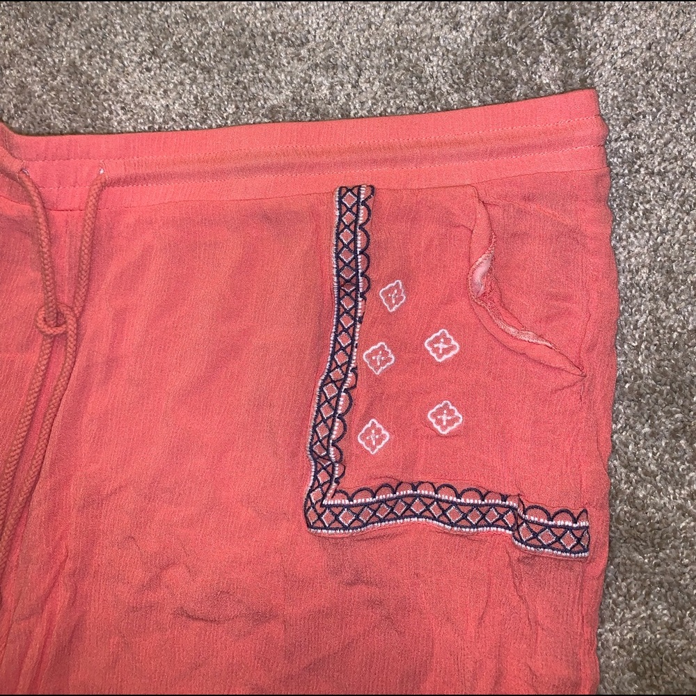 Est. 1946 Rayon Pink & Blue w Beads Shorts 26/28W - Picture 7 of 12